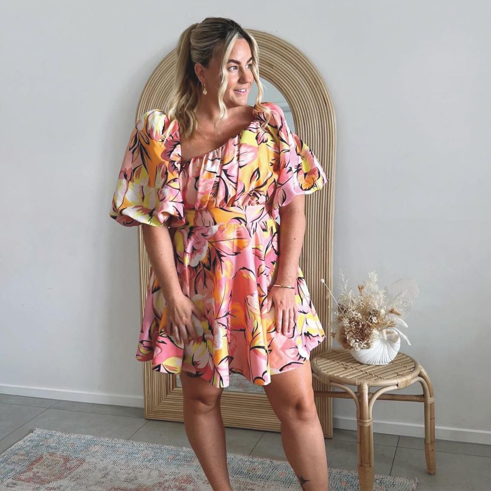 Sheike Copacabana Dress Size 14