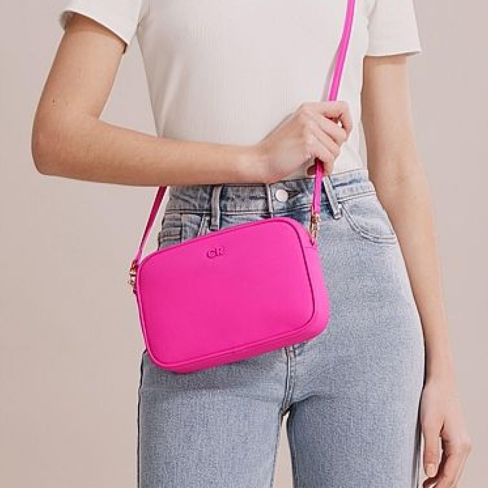 Pink discount camera bag